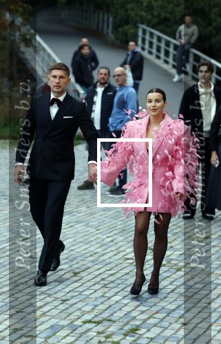 Rotterdam 27 september 2025
Opening show Iris v Herpen in de kunsthal in Rotterdam. Victoria Koblenko met Levchenko