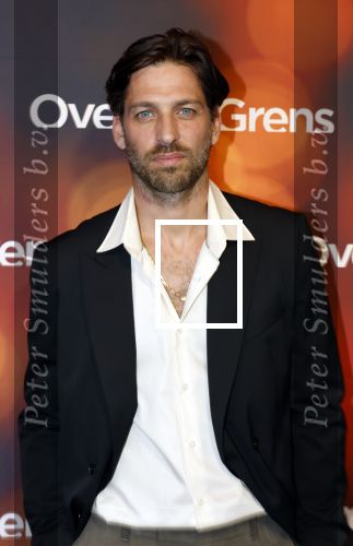 Amsterdam 26 augustus 2025
Premiere over de Grens in het vondelpark . De cast bestaat uit Manuel Broekman Jasmine Sendar Nienke Plas Vincent Banic en Elisabeth Puglia.