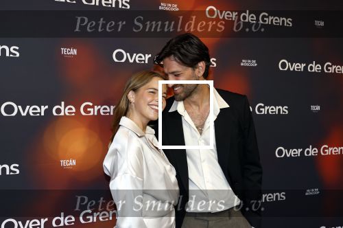 Amsterdam 26 augustus 2025
Premiere over de Grens in het vondelpark . De cast bestaat uit Manuel Broekman Jasmine Sendar Nienke Plas Vincent Banic en Elisabeth Puglia.