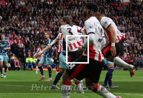 Eindhoven, 21 September 2025
PSV-AJAX, Eindstand 2-2
Kompetitie seizoen 2025-2026
Yarek Gasiorowski scoort 2-1