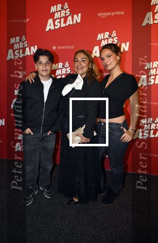 Utrecht 15 september 2025
Premiere Mr en Mrs Aslan met in de hoofdrollen Yolanthe Cabau en Sinan Eroglu . Yesim Candan