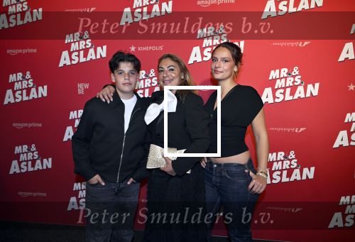 Utrecht 15 september 2025
Premiere Mr en Mrs Aslan met in de hoofdrollen Yolanthe Cabau en Sinan Eroglu . Yesim Candan