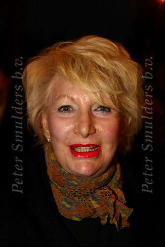 Amsterdam 2 oktober 2003

Premier Jacques Brell in Carre

Adele Bloemedaal

© Copyright: Fotopersbureau Peter Smulders BV