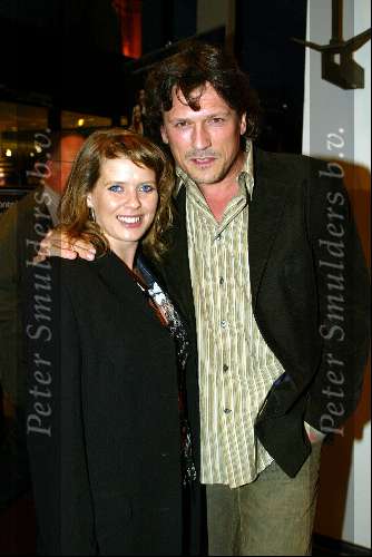 Tilburg 13 oktober 2003

Premiere kunt u mij de weg naar hamelen vertellen...

Bas Westerweel met Babette v Veen

© Copyright: Fotopersbureau Peter Smulders BV