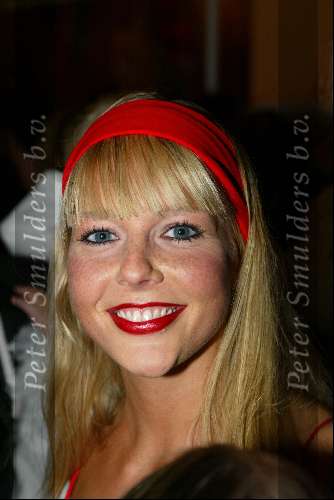 Tilburg 13 oktober 2003

Premiere kunt u mij de weg naar hamelen vertellen...

Chantal Janzen

© Copyright: Fotopersbureau Peter Smulders BV