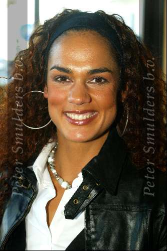 Amsterdam 27 oktober 2003
Presentatie 10 jaar jewels & Watches
Chime v Oosterhout
