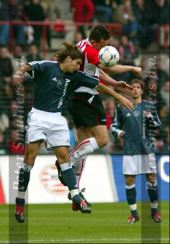 Eindhoven 26 Oktober 2003
PSV-AJAX, eindstand 2-2
Jan Vennegoor en Escude

© Copyright: Fotopersbureau Peter Smulders BV