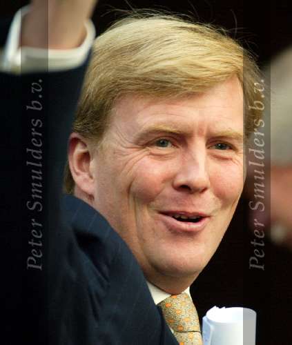 Amsterdam 29 oktober 2003

Prins willem Alexander bij het paleis op de dam

© Copyright: Fotopersbureau Peter Smulders BV