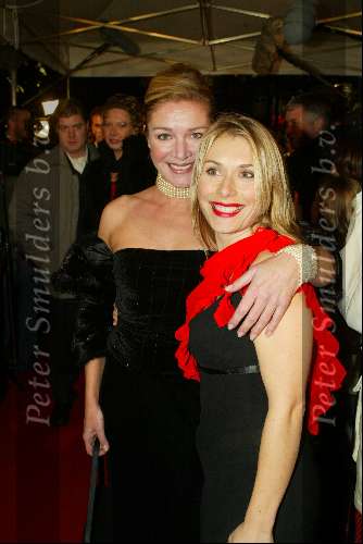 Amsterdam 23 oktober 2003
Televizierring 2003 in de heineken music hall
Ellen v Rijn en ...
