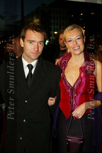 Amsterrdam 23 oktober 2003
Televizierring 2003 in de heineken music hall
Esther Hart met vriend