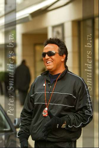 Amsterdam 21 oktober 2003
Gordon als Ruud Gullit op pc hooftstraat t