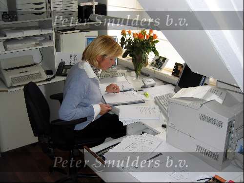 Eindhoven 8 Oktober 2003
Ingeborg Smulders tijdens haar administratieve kantoorwerkzaamheden