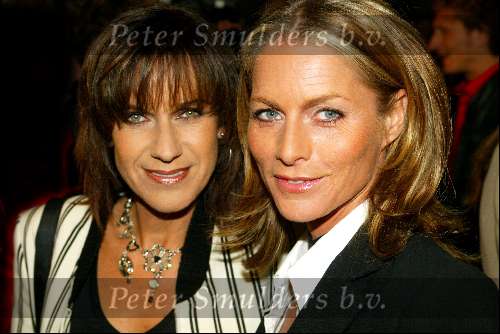 Amsterdam 23 oktober 2003
Televizierring 2003 in de heineken music hall
Milika Peterzon en Cilly Dartell