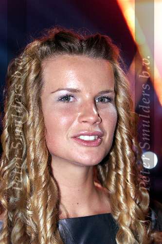 Aalsmeer 8 oktober 1999
Televizierring 1999
ANNETTE BARLO