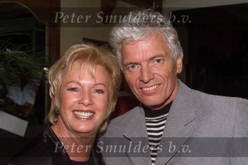 Amsterdam 14 oktober 1999
CD uitreiking van DRIES ROELVINK
BEN CRAMER samen met RIA VALK
