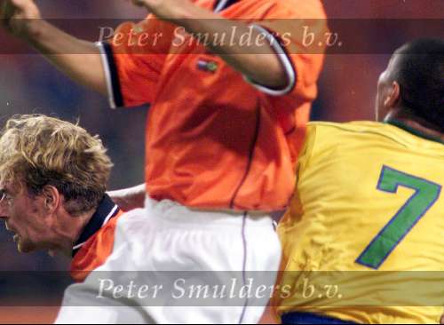 Amsterdam 9 oktober 1999 ARENA
Vriendschappelijke interland
NEDERLAND-BRAZILIE, eindstand 2-2
BERT KONTERMAN