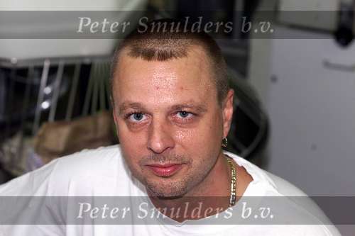 Amsterdam 10 oktober 1999
Bakker Ernst Rooth man van MONA BB