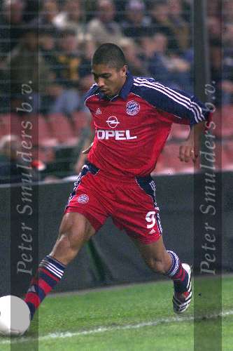 Eindhoven 26 oktober 1999
Wedstrijd in de championsleague tussen PSV-Bayern Munchen, eindstand 2-1
GIOVANE ELBER