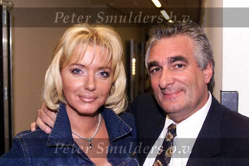 Amsterdam 25 oktober 1999
Nacht van amsterdam met diverse artiesten in Carre
HANNY met haar vriend LUDO VOETEN