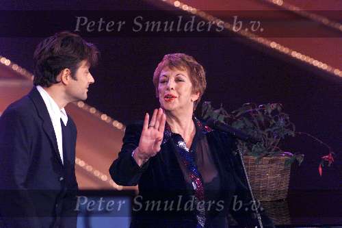 Aalsmeer 8 oktober 1999
Televizierring 1999
Optreden HETTY BLOK en BART PEETERS