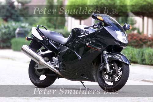 Eindhoven, 6 oktober 1999
Honda Blackbird 1100 CC
4 Cylinder, Dual Brake System
164 PK