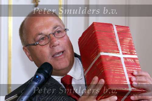 Amsterdam, 19 oktober 1999
Uitreiking boek PRINS DE LIGNAC (Abraham v Leeuwen)
JOOP BRAAKHEKKE