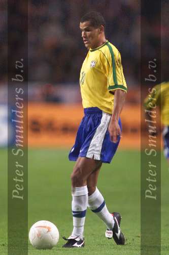 Amsterdam 9 oktober 1999 ARENA
Vriendschappelijke interland
NEDERLAND-BRAZILIE, eindstand 2-2
RIVALDO