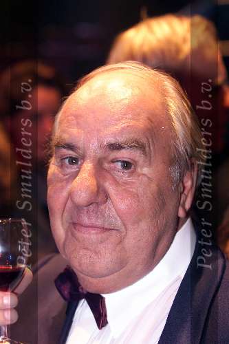 Aalsmeer 8 oktober 1999
Televizierring 1999
WILLEM DUYS met een glas wijn
