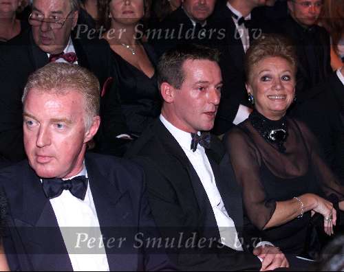 AHOY Rotterdam, 24 oktober 2000
Afscheidsconcert Lee Towers
Andre v Duin met vriend rechts van hem en Corry v Gorp