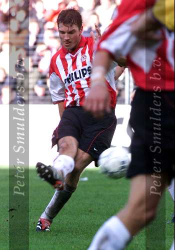 Eindhoven, 29 Oktober 2000
Kompetitie seizoen 2000/20001
PSV-AJAX, eindstand 1-1
Arnold Bruggink