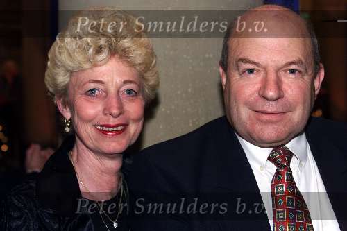 Amsterdam 1 januari 2000
Staatsloterij show op locatie in Magna Plaza.
Moeder Bart de Graaff met haar vriend
