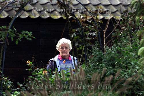 Lunteren 20 oktober 2000  
Coby Bos, haar ouders en hun huis.