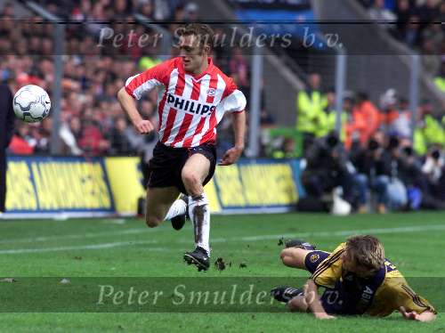 Eindhoven, 29 Oktober 2000
Kompetitie seizoen 2000/20001
PSV-AJAX, eindstand 1-1
Dennis Rommedahl mooie aktie