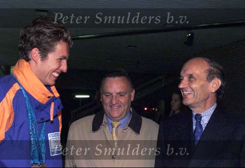 Eindhoven 3 oktober 2000
Huldiging Eindhovense olympische medaillewinnaars
PIETER V D HOOGENBAND met de commissaris van de koningin Frank Houben