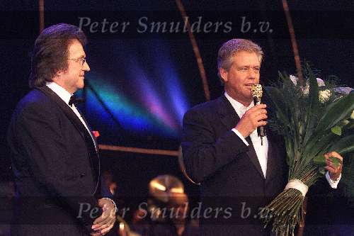 AHOY Rotterdam, 24 oktober 2000
Afscheidsconcert Lee Towers
Lee Towers en Hans Kroon