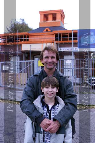 Eindhoven 19 oktober 2000
Johan Vlemmix voor Soestdijk II.met zijn zoon