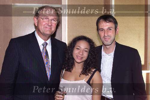 Amsterdam 3 oktober 2000
Premiere RENT
Joop v d Ende met regisseur en Nurlaila