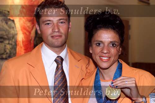 Den Haag 4 oktober 2000
Huldiging van de medaillewinnars  Olympische spelen door Koningin Beatrix en Prins Willem Alexander.
Leontien v Moorsel met man