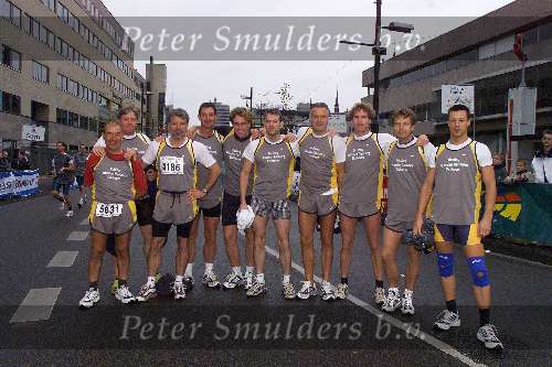 Marathon Eindhoven 8 Oktober 2000
Edwin Smulders Ernie Brandts Erik Gerets Eddy Dubbelboer, Leo v Berkel Peter e.a.
