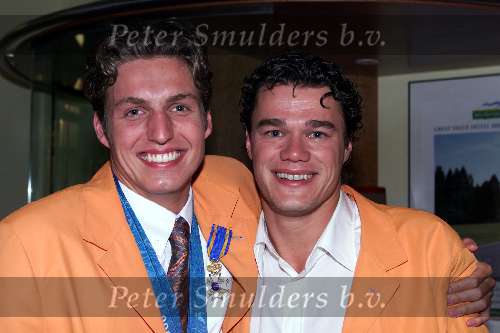 Den Haag 4 oktober 2000
Huldiging van de medaillewinnars  Olympische spelen door Koningin Beatrix en Prins Willem Alexander.
Jacco Verhaeren en Pieter v d Hoogenband