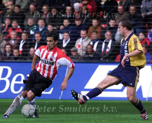Eindhoven, 29 Oktober 2000
Kompetitie seizoen 2000/20001
PSV-AJAX, eindstand 1-1
Ramzi & Andy v d Meijde