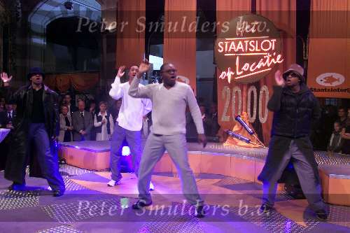Amsterdam 1 januari 2000
Staatsloterij show op locatie in Magna Plaza.
Romeo