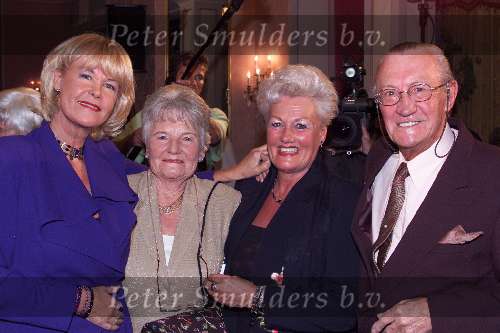 Amsterdam 2 oktober 2000
Modeshow Sheila de Vries in hotel l Europe.
Sheila de Vries met ouders