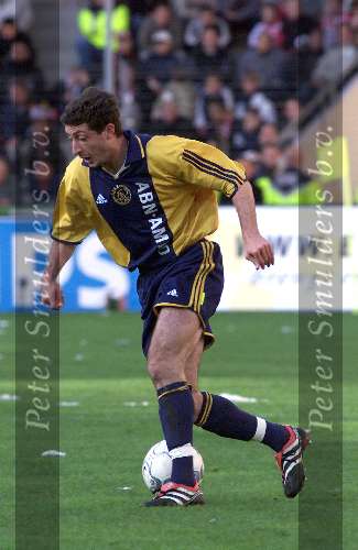 Eindhoven, 29 Oktober 2000
Kompetitie seizoen 2000/20001
PSV-AJAX, eindstand 1-1
Shota Arveladze