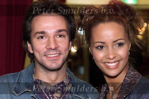 Amsterdam 3 oktober 2000
Premiere RENT
SONJA SILVA TMF met vriend SPIROS