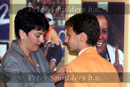 Den Haag 4 oktober 2000
Huldiging van de medaillewinnars  Olympische spelen door Koningin Beatrix en Prins Willem Alexander.
Margo vliegnthart met  Stephan Veen