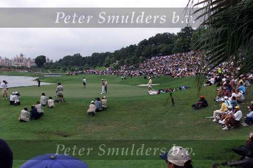 Kuala Lumpur 21 november 1999
Mines Resort golf
WK Golf voor landenteams USA eerste Spanje tweede
TIGER WOODS     Golfen