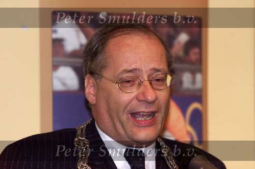 Den Haag 4 oktober 2000
Huldiging van de medaillewinnars  Olympische spelen door Koningin Beatrix en Prins Willem Alexander.
Burgemeester Deetman van Den Haag
