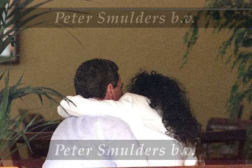 Amsterdam 06 mei 2000
Baruch Moszkowicz met zijn vrouw.