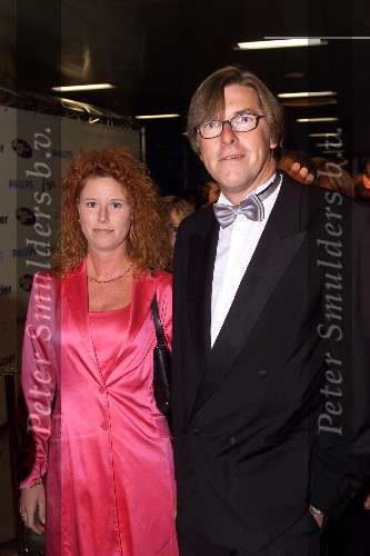 AMSTERDAM 12 OKTOBER 2001
UITREIKING VAN DE TELEVIZIERRING IN THE HEINEKEN MUSIC HALL. 
Bert v d Veer met vriendin